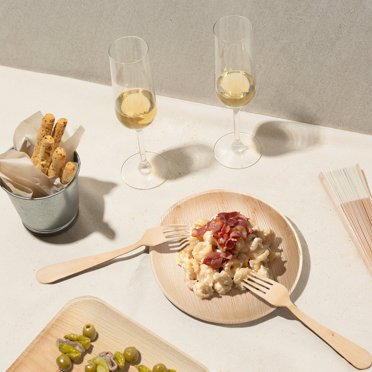 We are committed to sourcing and providing eco-friendly palm plates that are made from sustainable materials. Our products are crafted with the environment in mind, ensuring minimal impact on nature.
